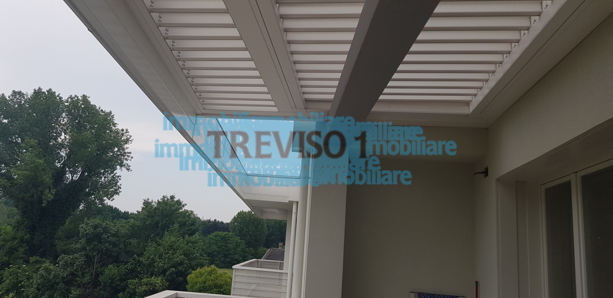 Attico di nuova costruzione primo fuori mura 