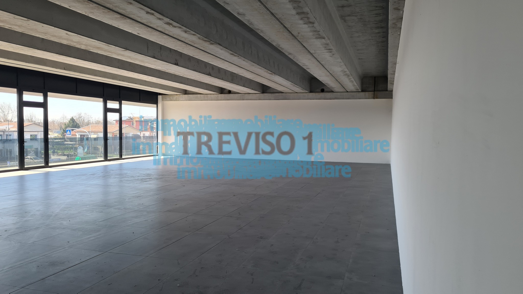 Spazio direzionale/commerciale