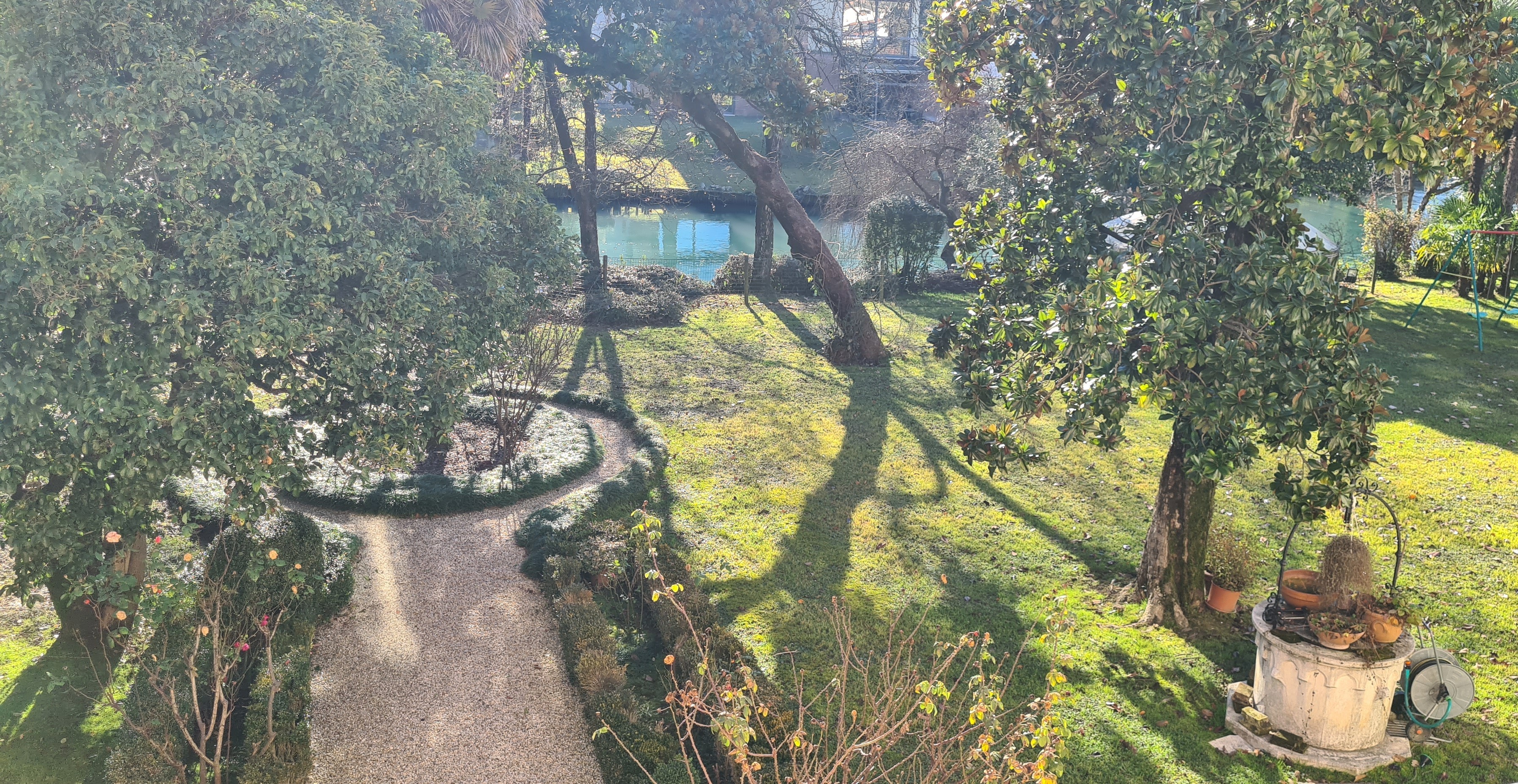 Palazzo d'epoca fronte Sile con giardino privato